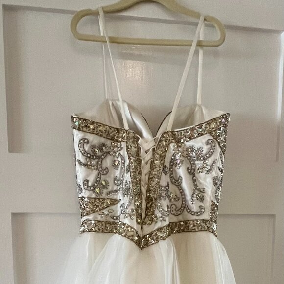 Prom Gold Beading dress option of Strapless - size 1/2 - Picture 2 of 6